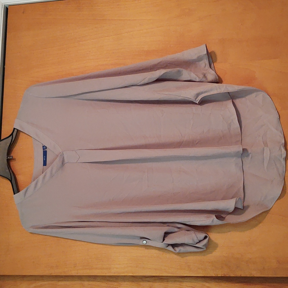 Apt 9 Gray Chiffon Blouse